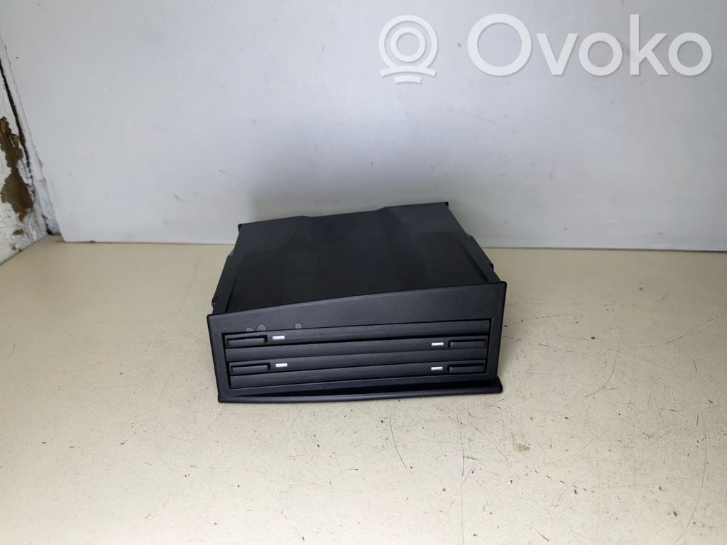 BMW 7 E65 E66 CD/DVD changer 