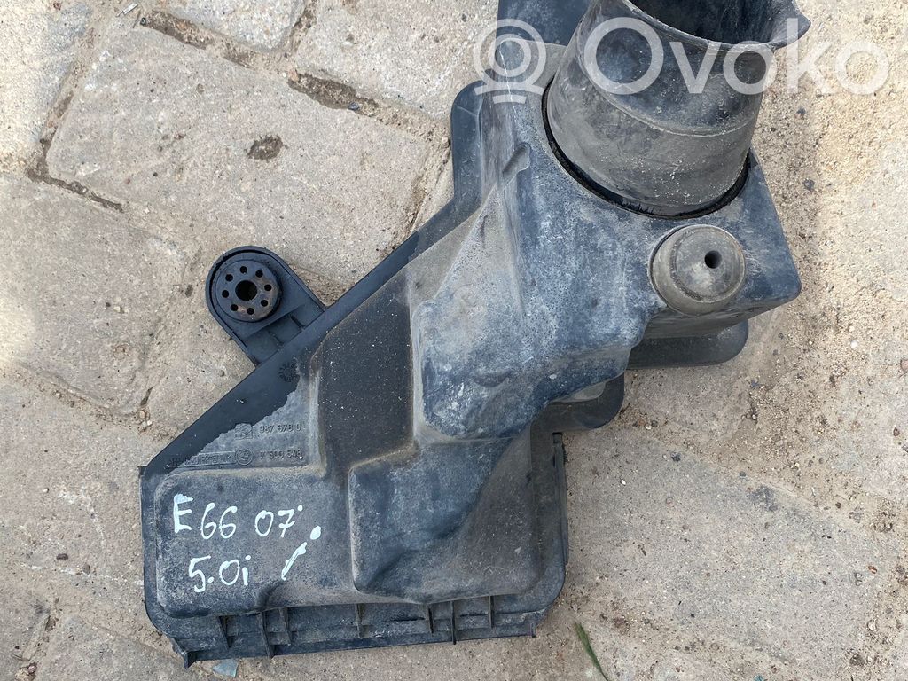BMW 7 E65 E66 Air filter box cover 