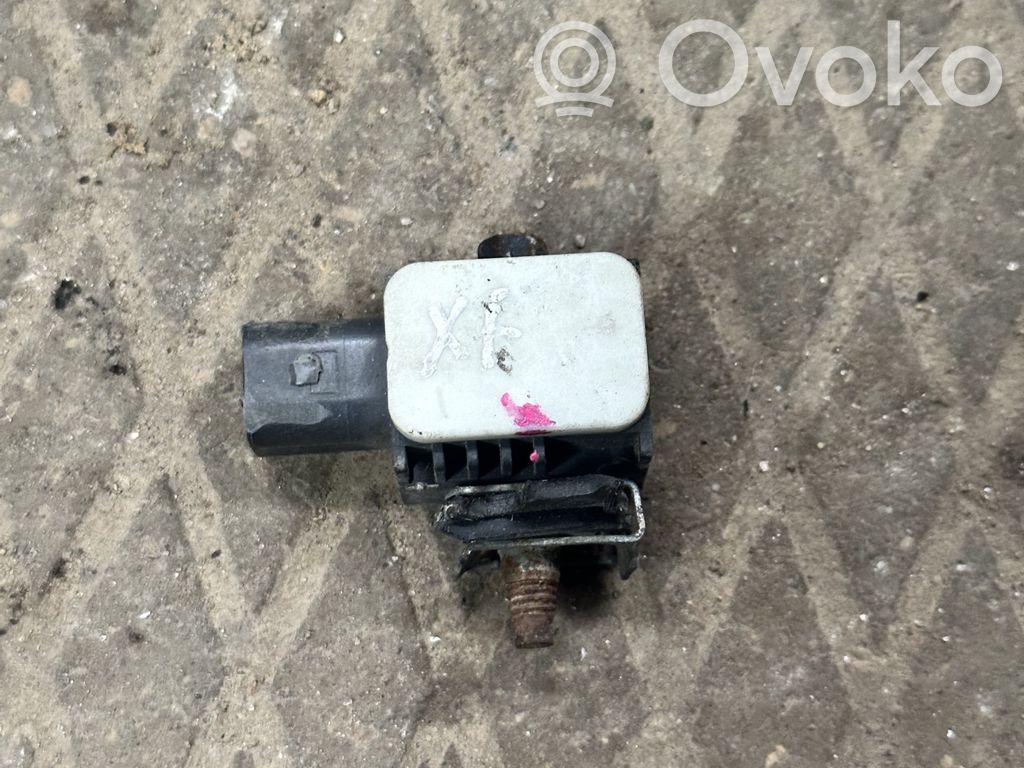 Jaguar XF X250 Airbagsensor Crashsensor Drucksensor 