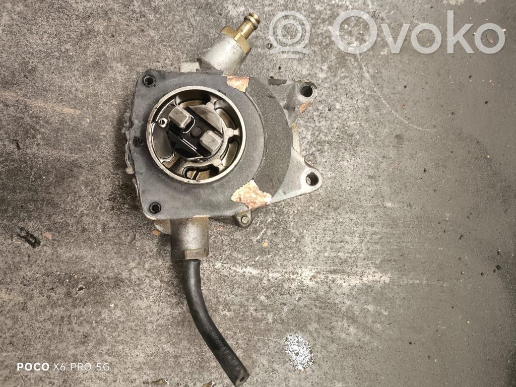 Opel Antara Bomba de vacío 