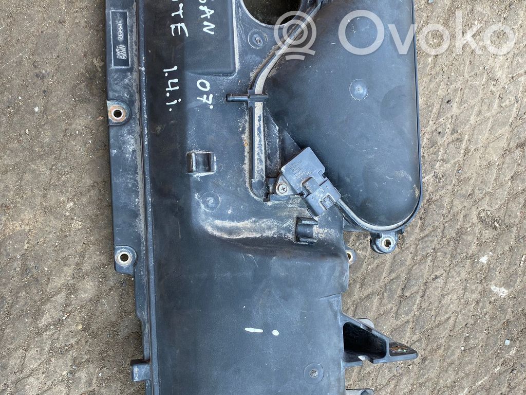 Nissan Note (E11) Rocker cam cover 