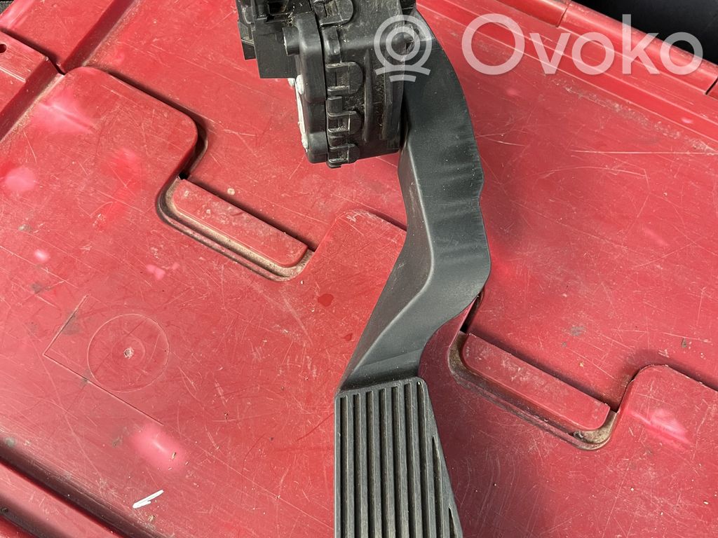 Opel Zafira B Accelerator throttle pedal 