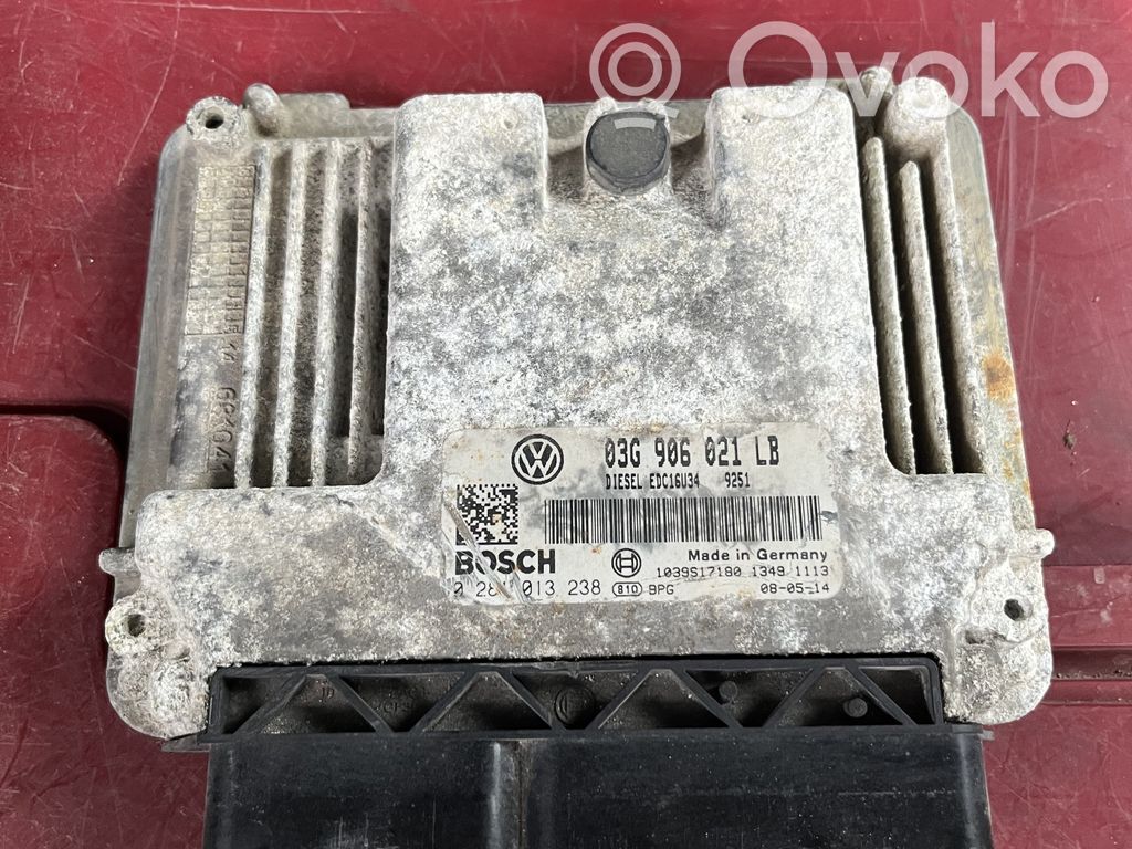Skoda Octavia Mk2 (1Z) Engine control unit/module 