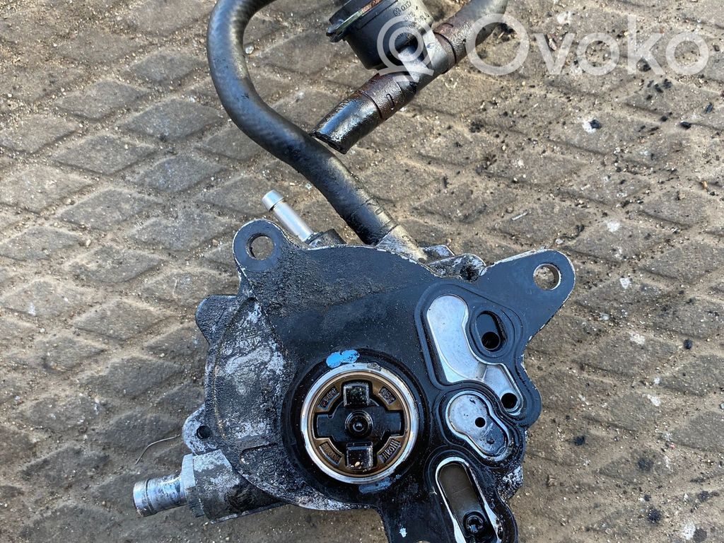 Volkswagen Jetta V Alipainepumppu 