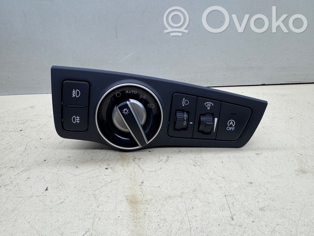 Interruptor de luz   933003Z200,39R1001000,1406020157