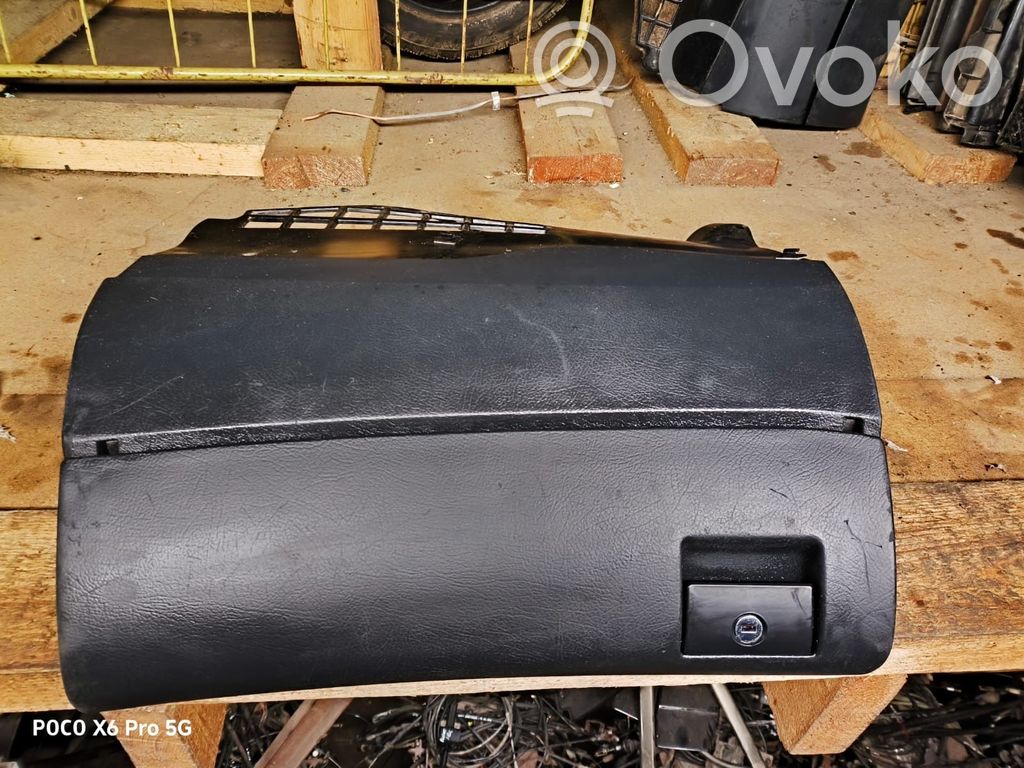 Handschuhfach   8D1857035,8D1857035