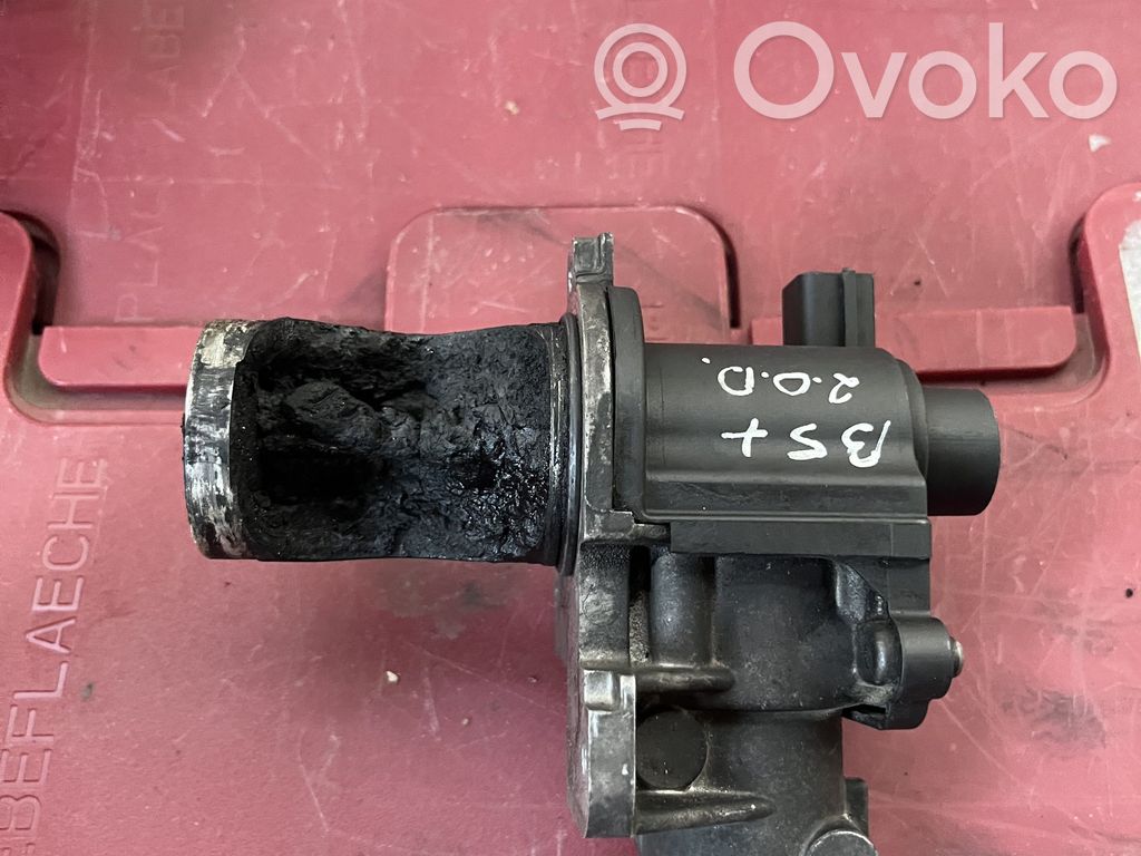 Volkswagen PASSAT B5.5 Válvula EGR 
