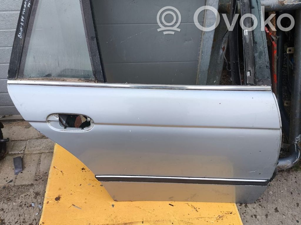 Rear door