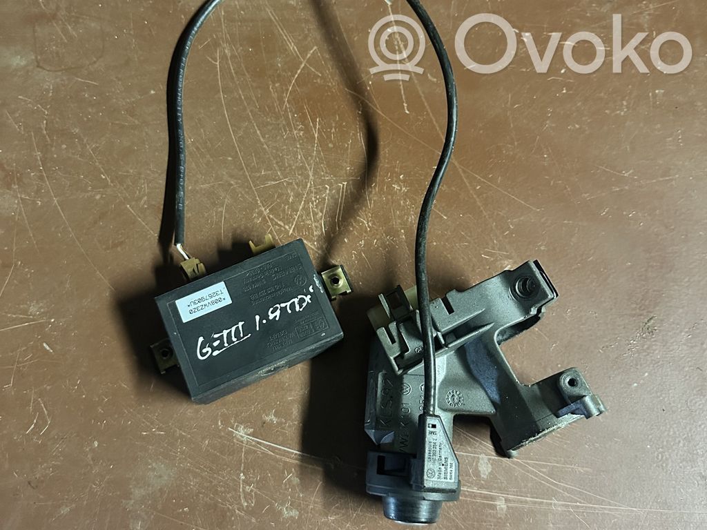 Volkswagen Golf III Ignition lock 