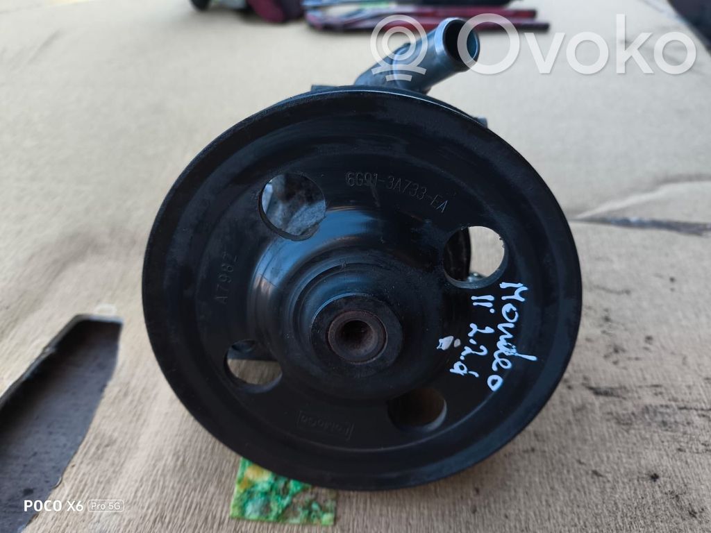 Ford Mondeo MK IV Ohjaustehostimen pumppu 