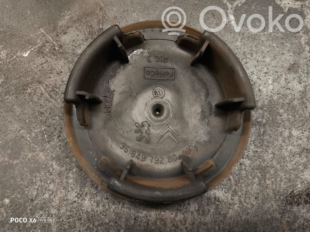 Ford C-MAX II Kampiakselin vauhtipyörä 
