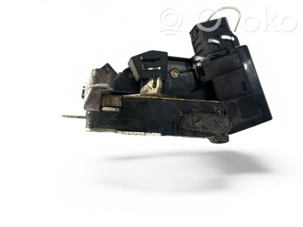 BMW 7 E38 Front door lock 