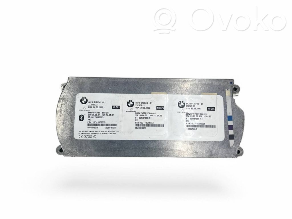 BMW M5 Tālruņa vadības bloks 