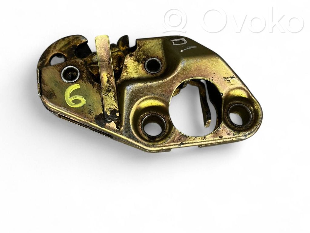 BMW 3 E30 Tailgate/trunk/boot lock/catch/latch 