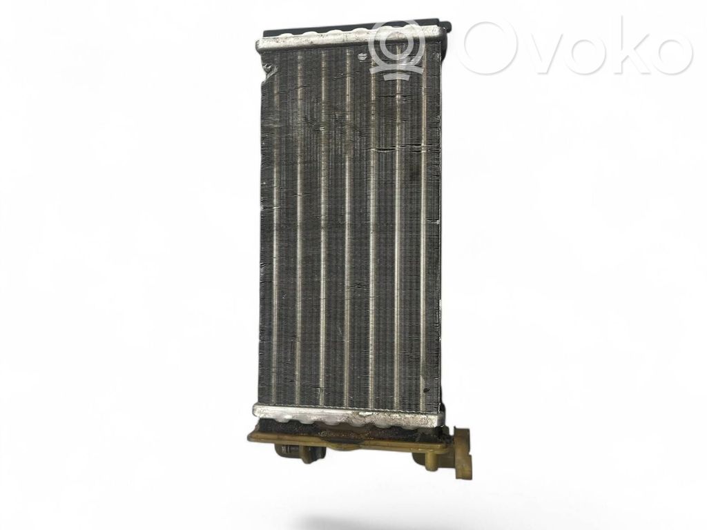 BMW 3 E30 Pečiuko radiatorius 
