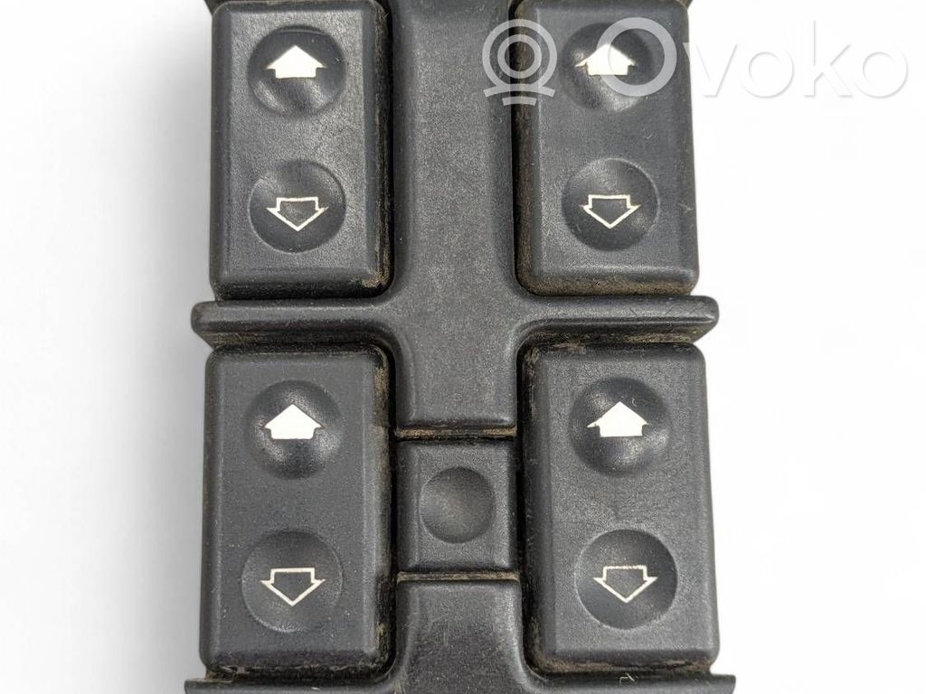 BMW 5 E34 Electric window control switch 