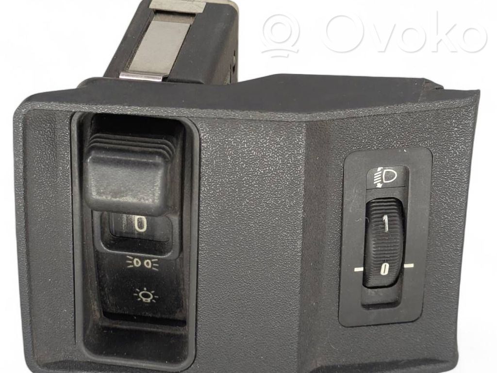 BMW 5 E34 Light switch 