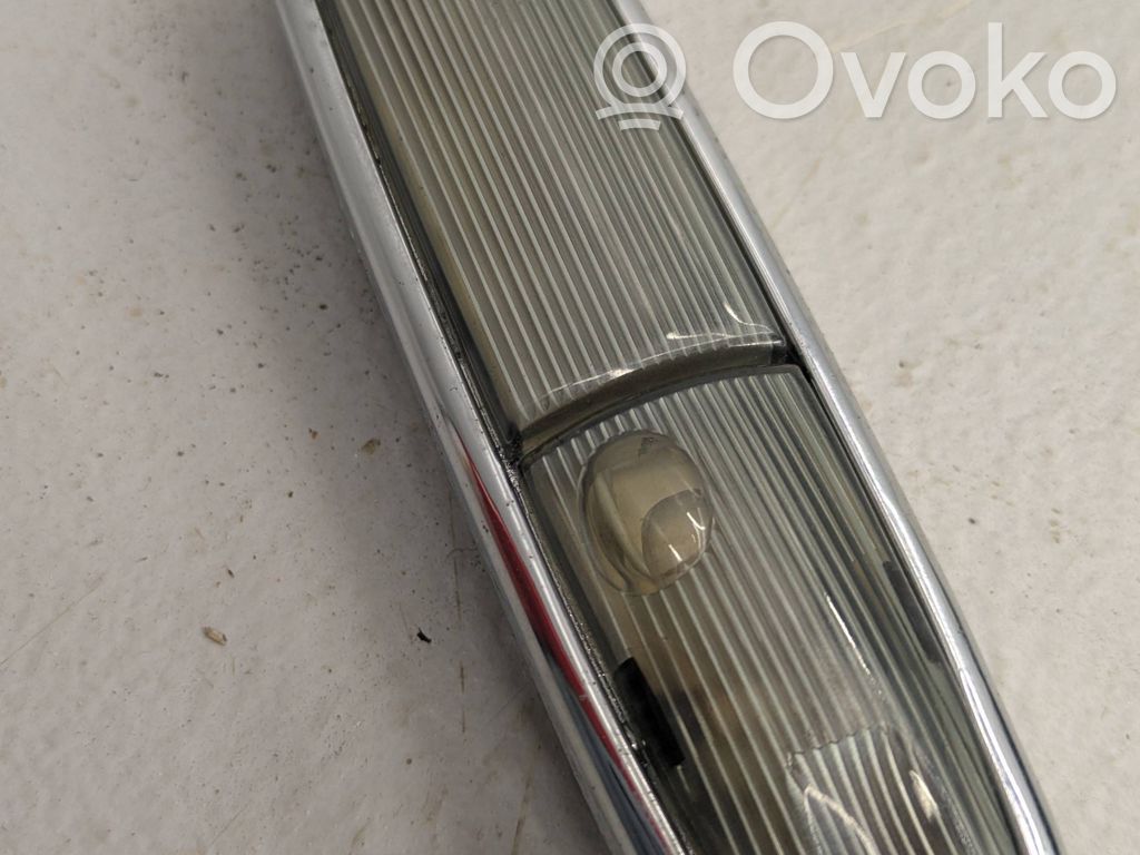 Jaguar XJ X308 Lampă scaun spate 