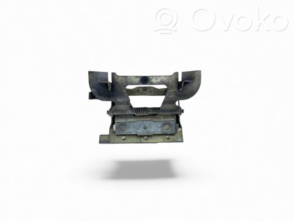 Manecilla externa puerta trasera   51211904629,51211802016,51711916537,07147153450