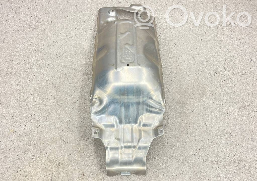 BMW M6 Moottoritilan lämpökilpi 