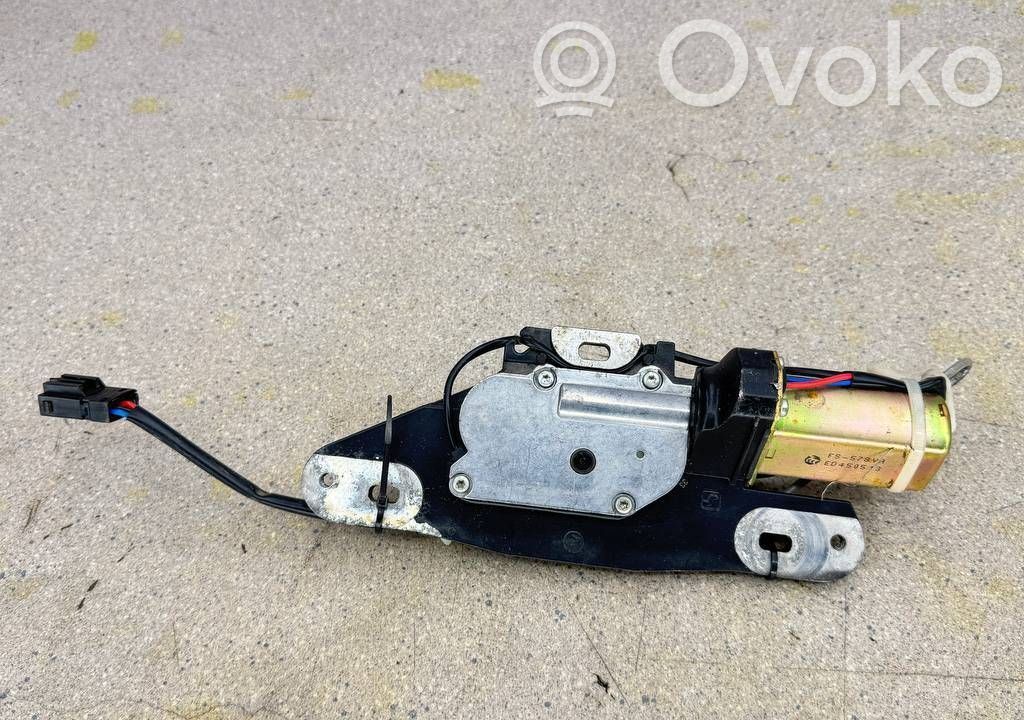 BMW 5 E39 Tailgate/trunk/boot lift motor 
