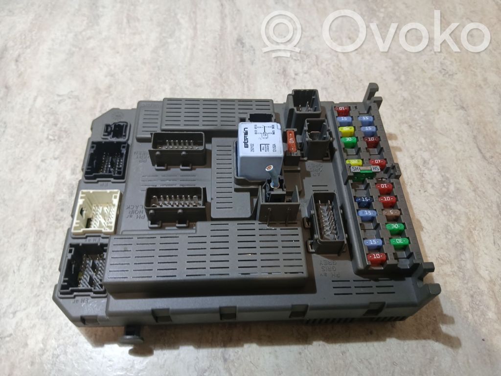 Módulo de fusible   1499704080