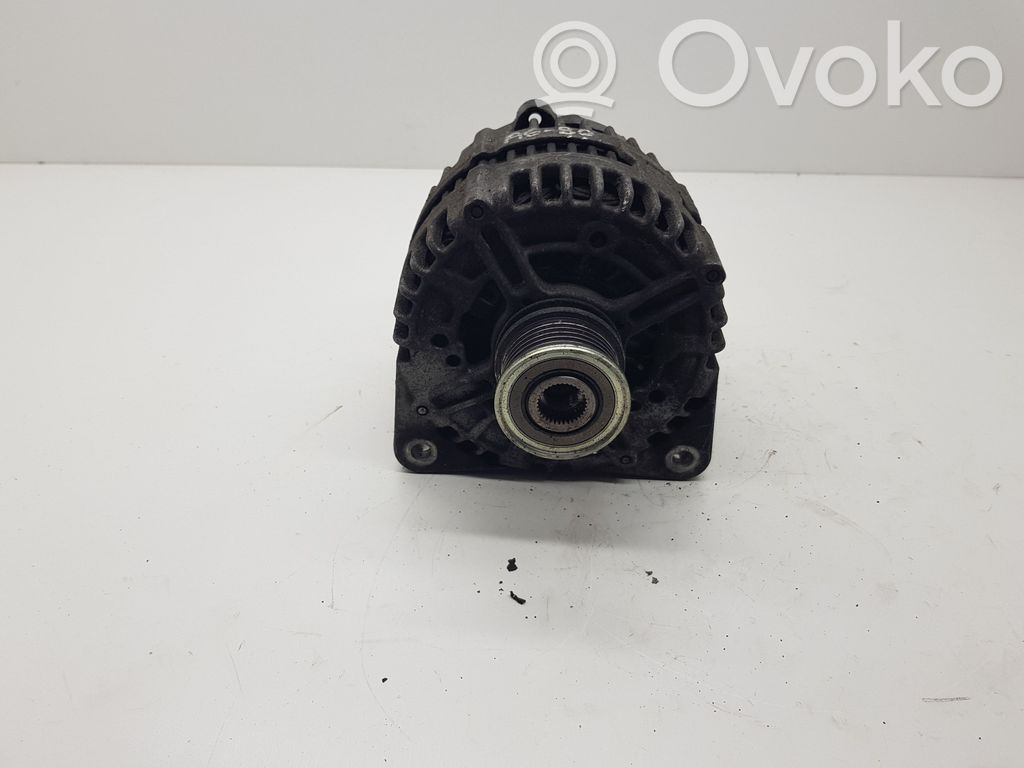 Audi A6 S6 C6 4F Ģenerators 