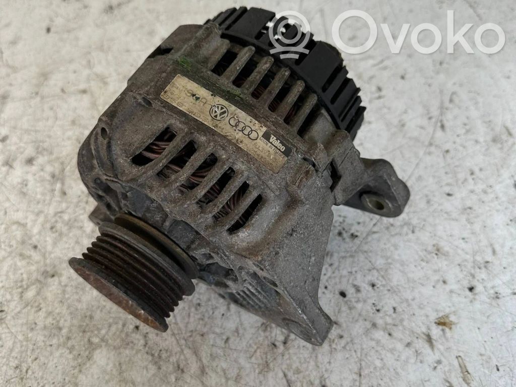Volkswagen PASSAT B5 Ģenerators 