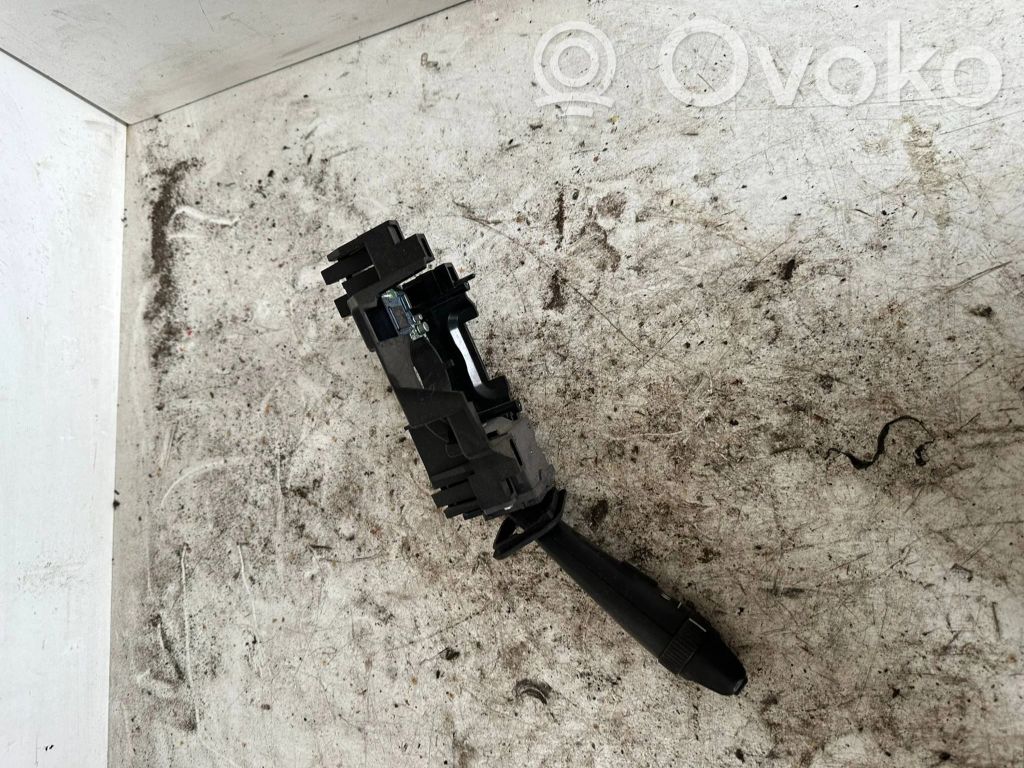 Volvo S80 Wiper turn signal indicator stalk/switch 