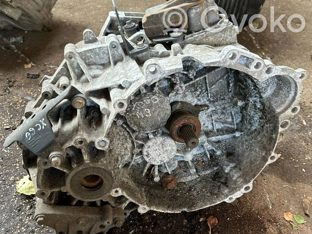 Volvo XC60 Manualna 6-biegowa skrzynia biegów 