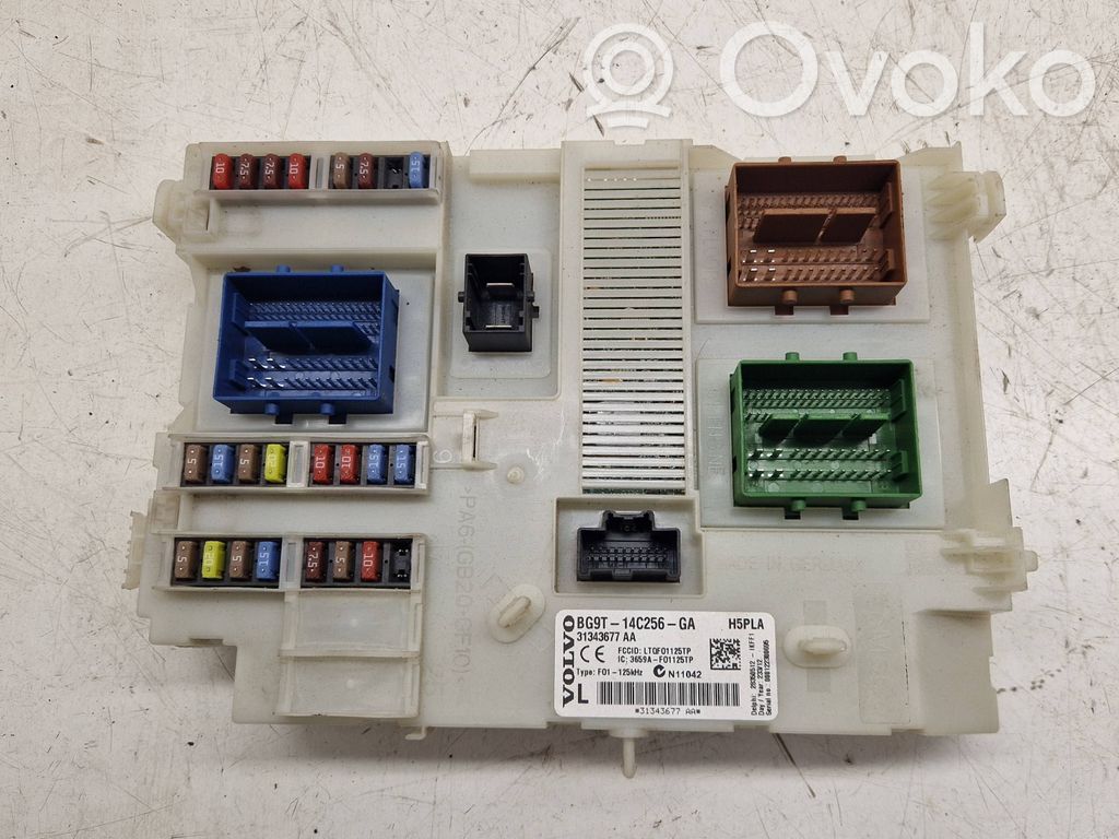 Volvo XC60 Fuse module 