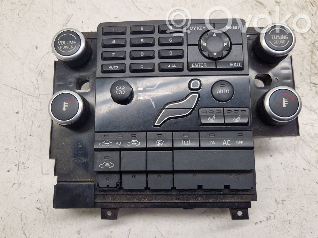 Volvo V70 Climate control unit 