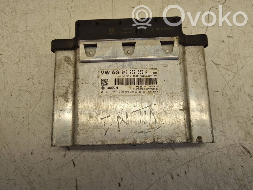 Volkswagen Golf VII Engine control unit/module 
