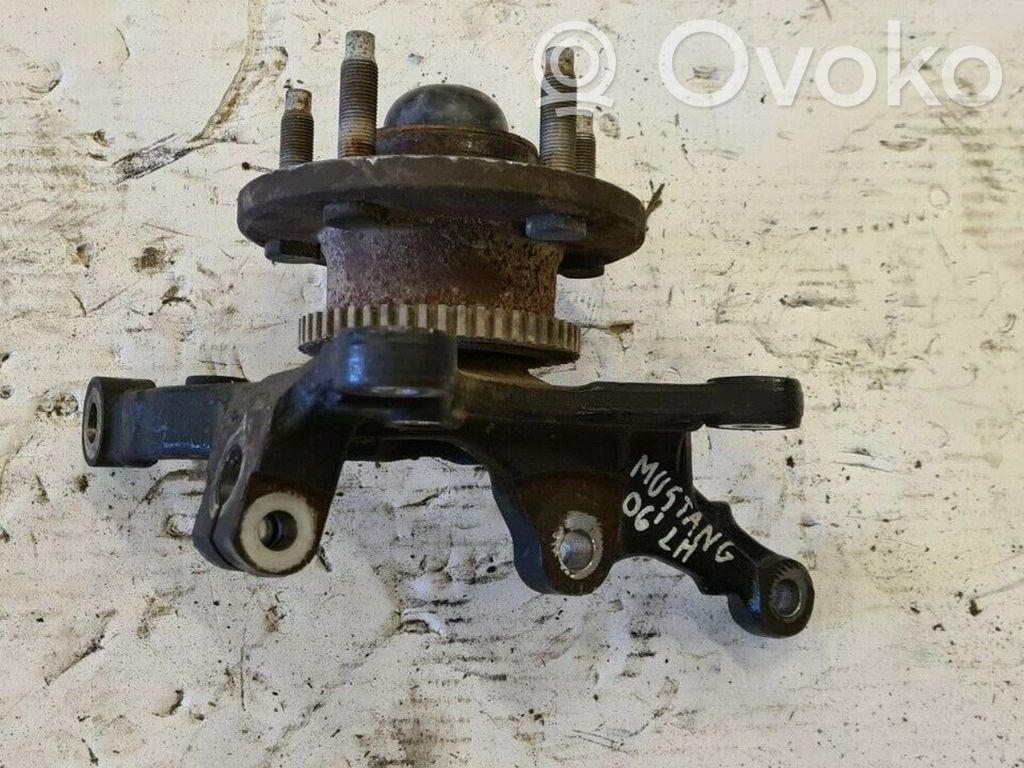 Ford Mustang V Fuzetă butuc roată față 