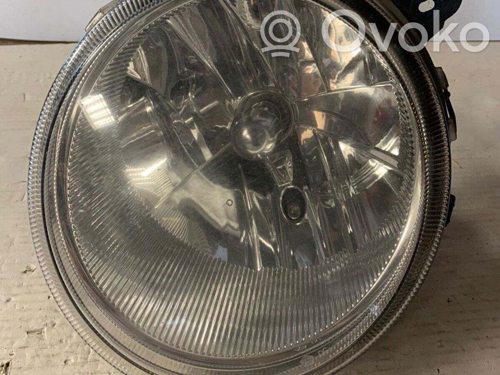 Headlight/headlamp   05303875