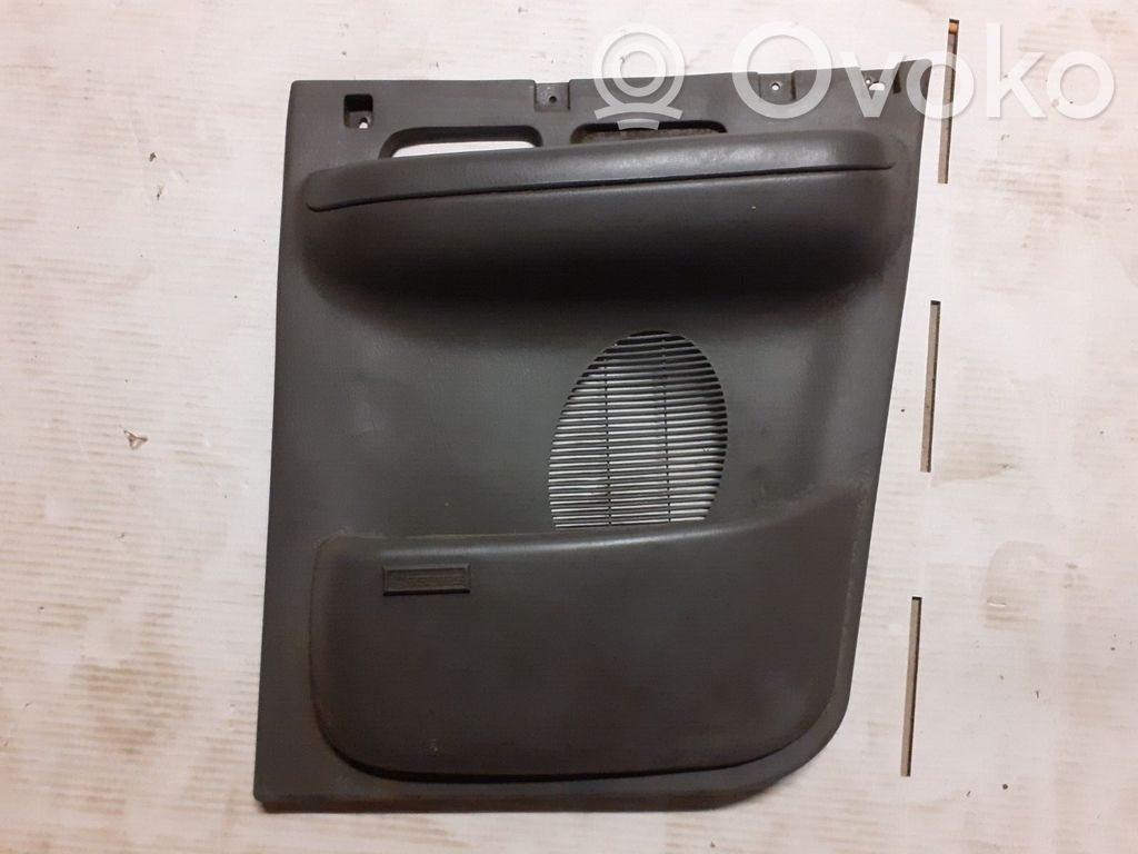 Takaoven verhoilu