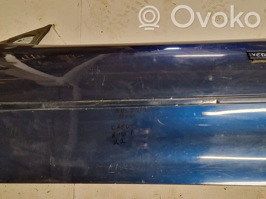 Ovi (2-ovinen coupe)