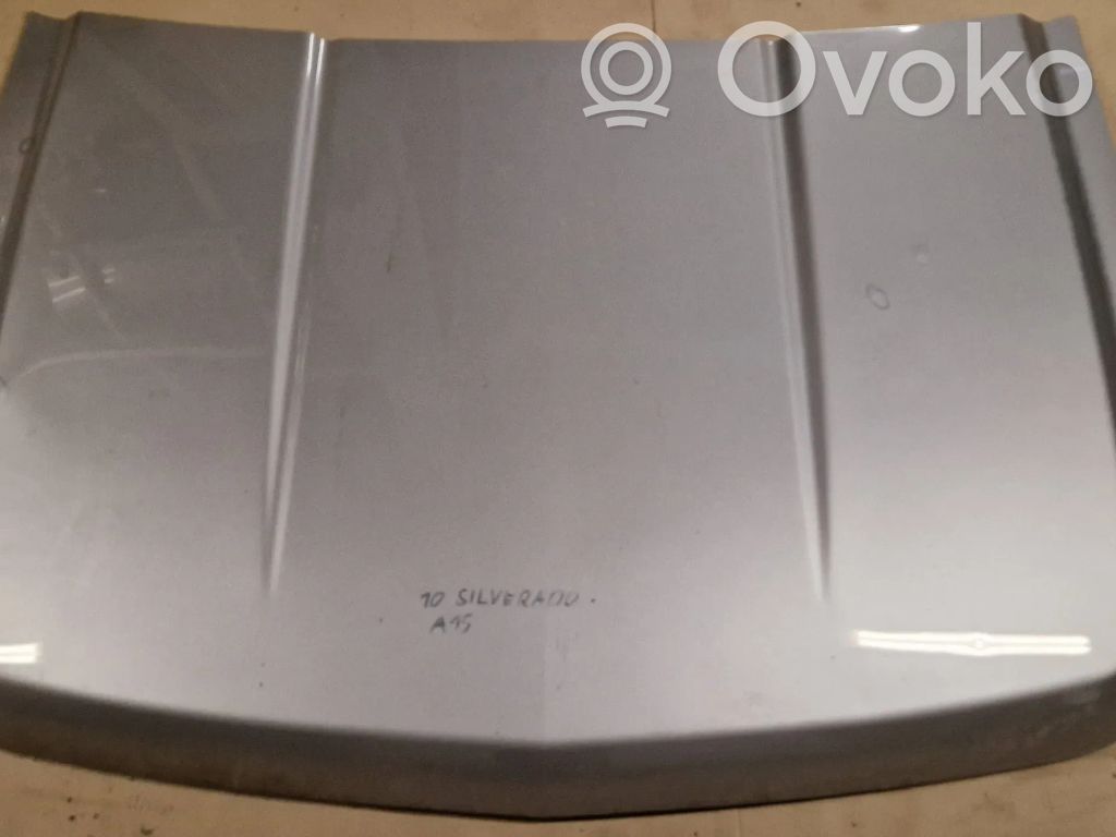Couvercle, capot moteur