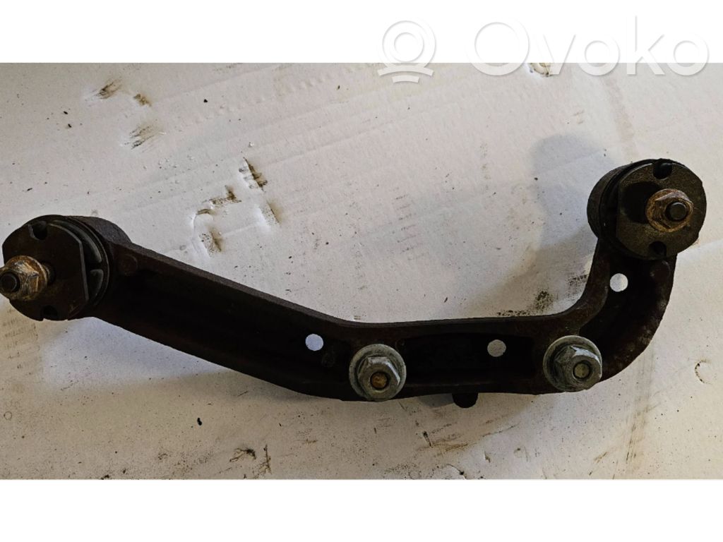 Front differential mounting bracket   15201932,23104735