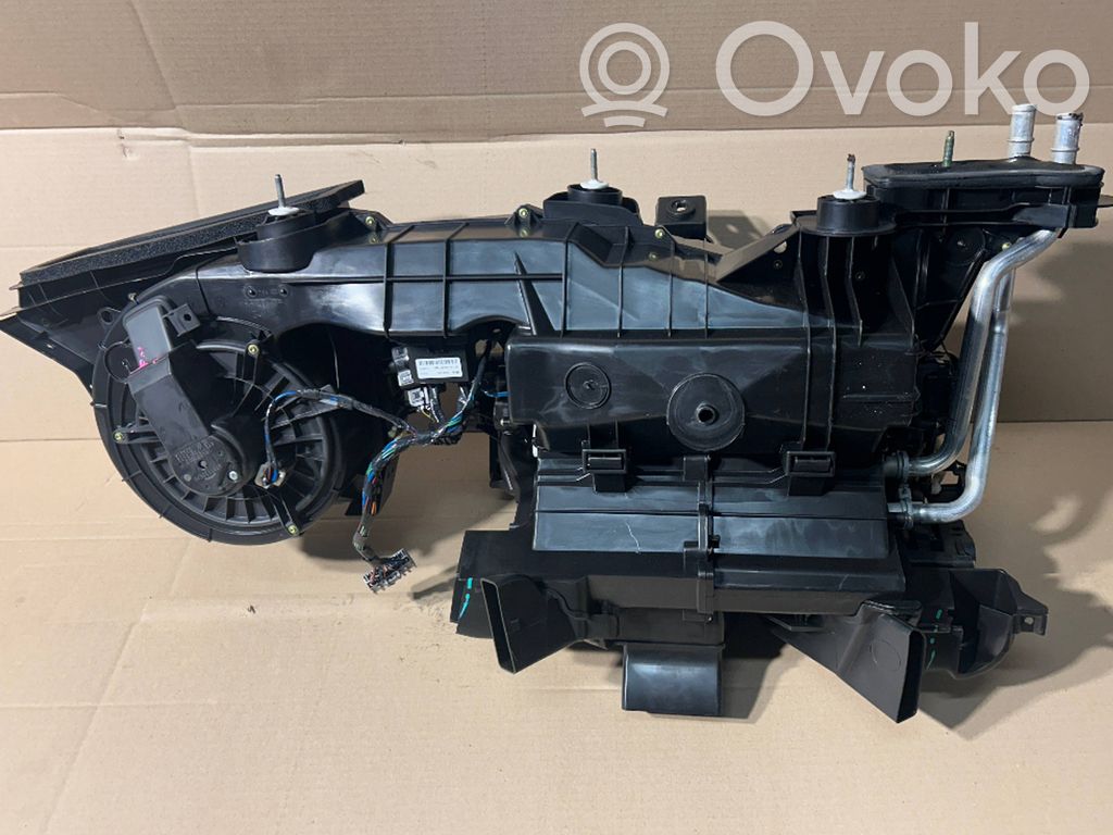 Dodge Charger Obudowa nagrzewnicy 