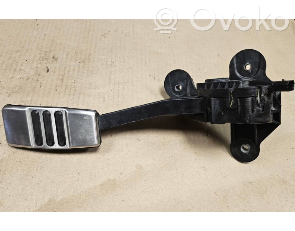 Gaspedal   CR339F836AA
