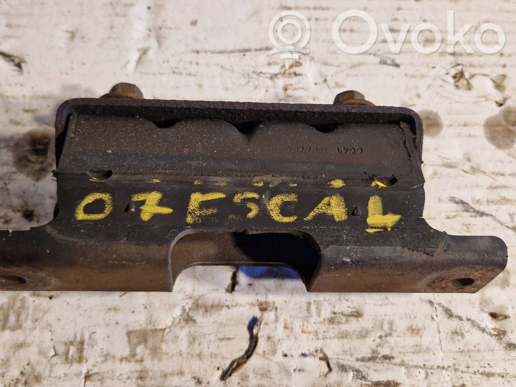Gearbox mount   22216786