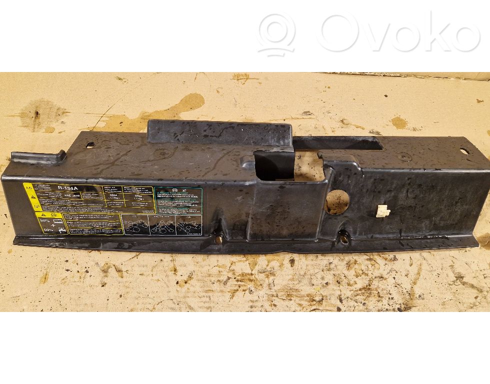 Ford Econoline Staffa del pannello di supporto del radiatore parte superiore 