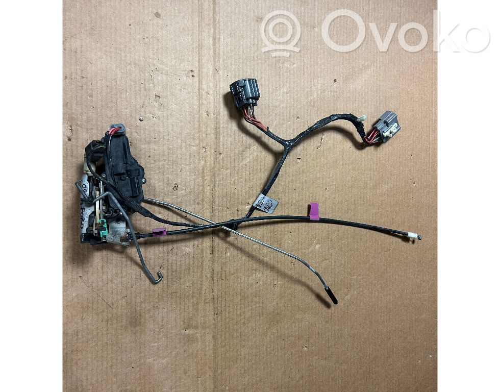Etuoven lukko   911203