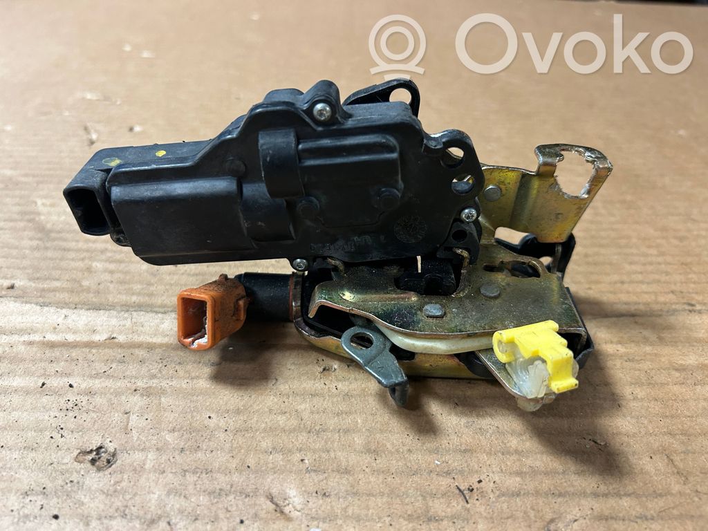Ford Thunderbird Front door lock 