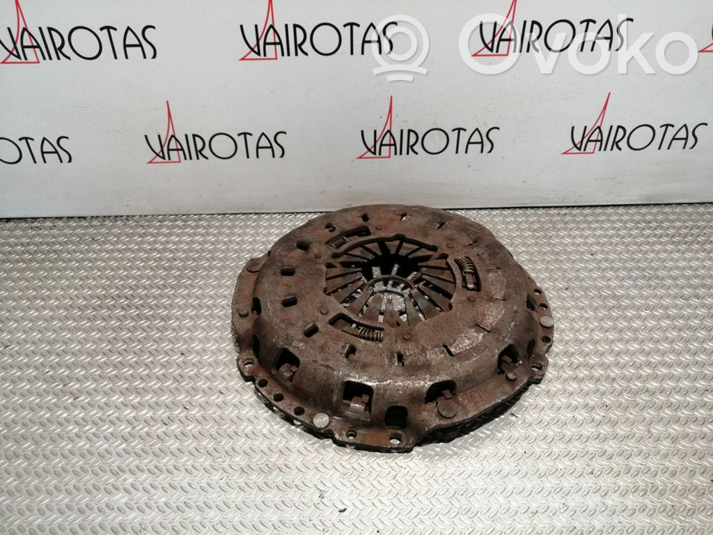 Ford Transit Sajūga kurvis, grozs 