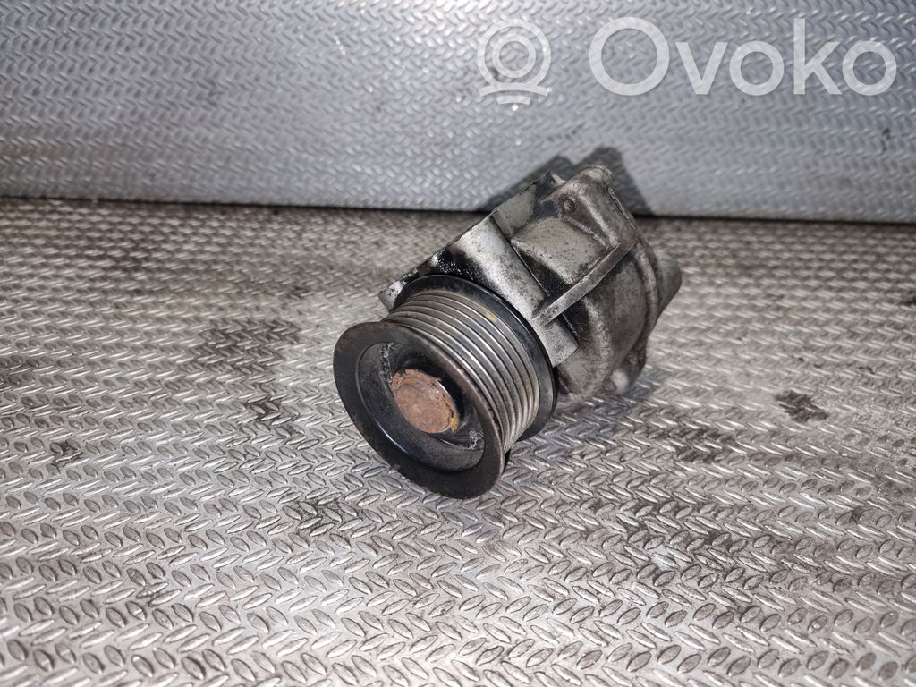 Ford Transit Alipainepumppu 
