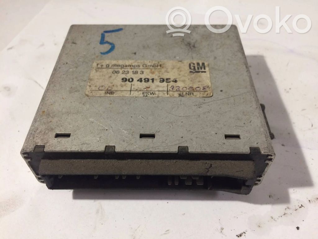 Opel Vectra B Module confort 