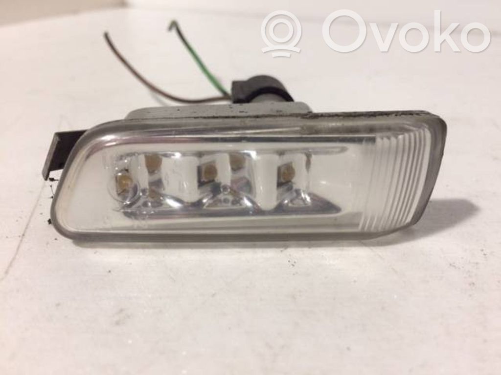 Audi A8 S8 D3 4E Seitenblinker 