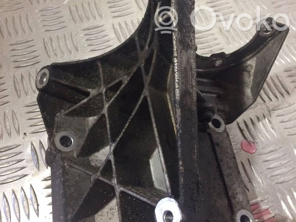 Audi A8 S8 D3 4E Suport motor 
